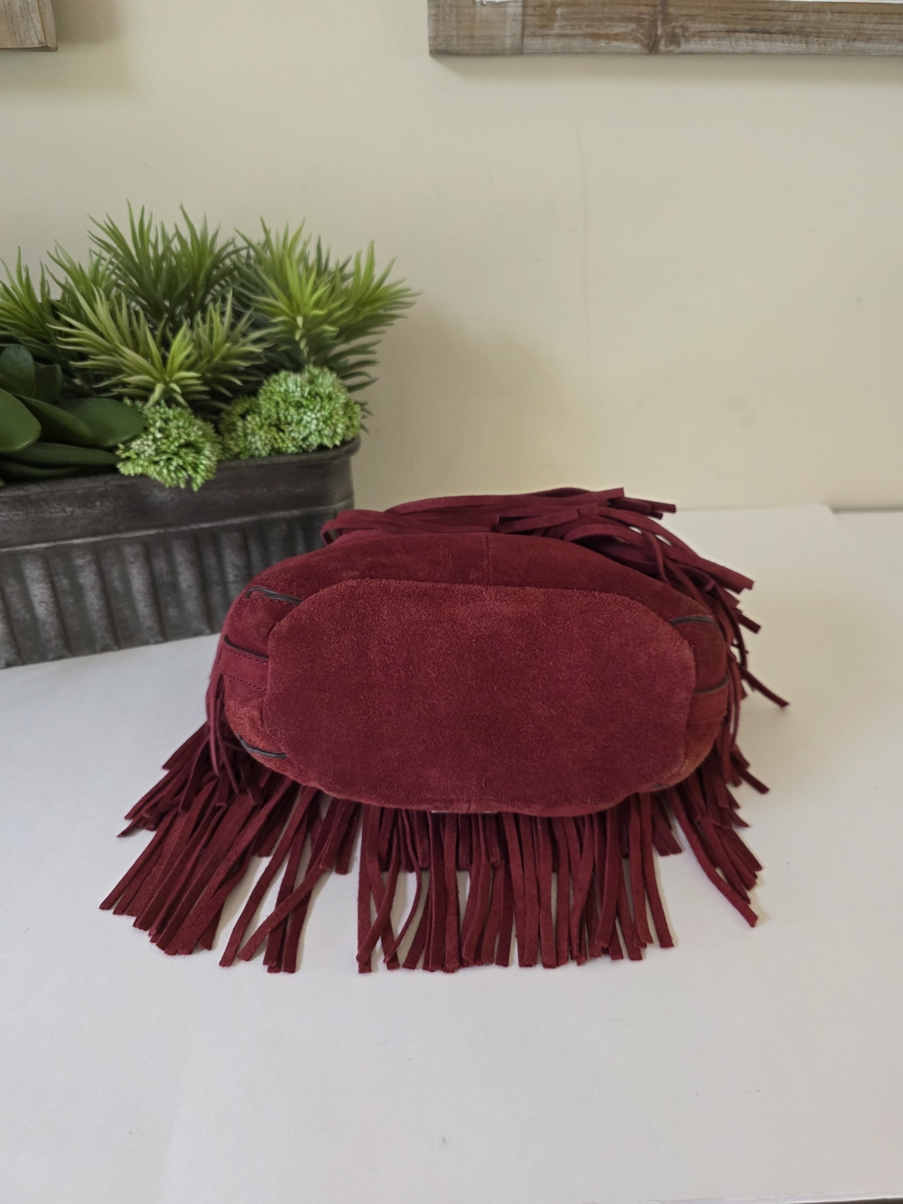 Rebecca Minkoff Fiona Mini Burgandy Suede Fringe Bucket Croasbody Bag - Picture 6 of 11